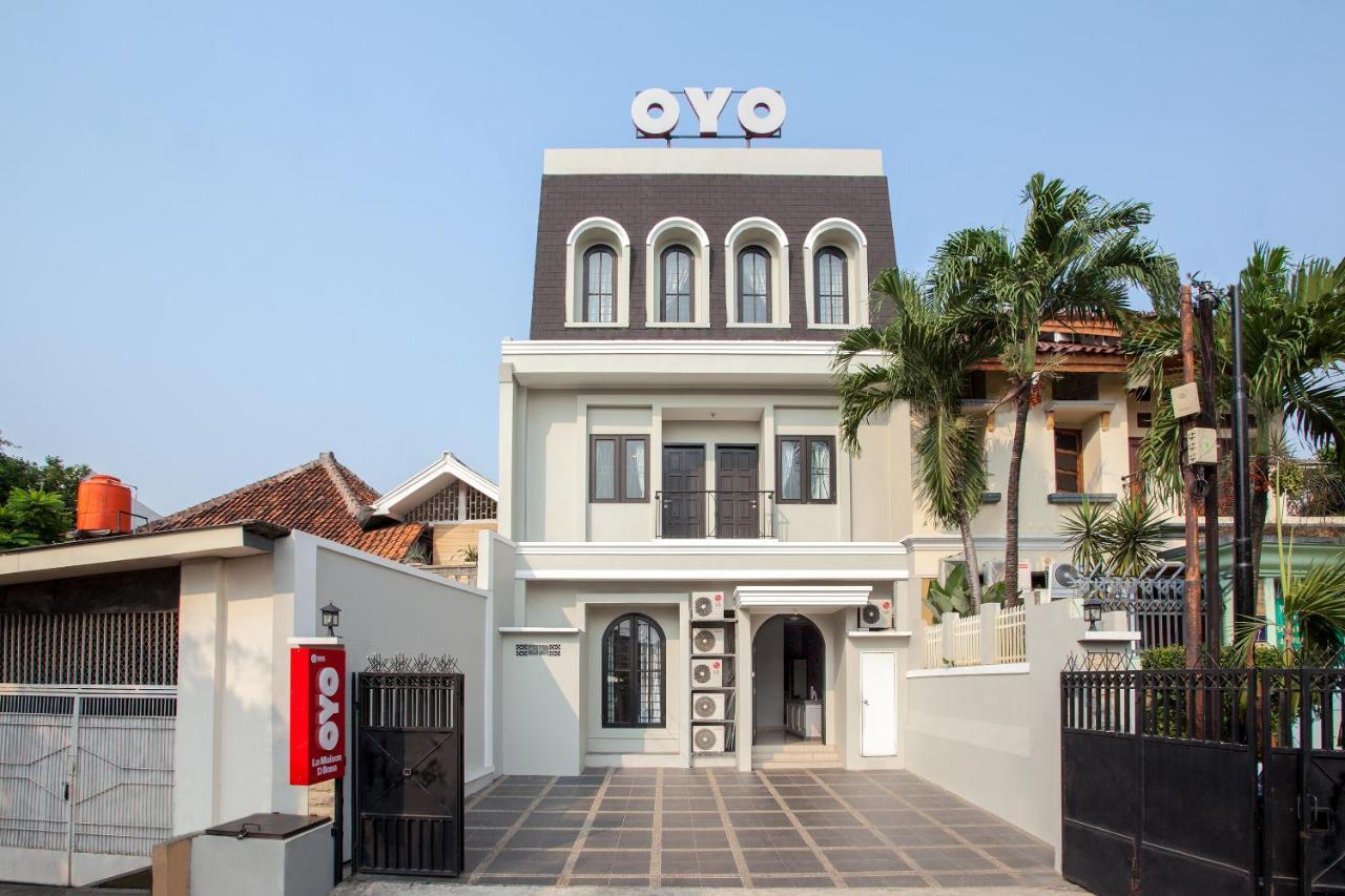 Oyo 105 La Maison D Ilona Jakarta Exterior foto