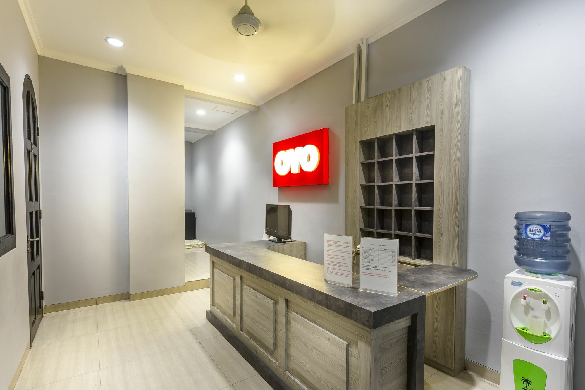 Oyo 105 La Maison D Ilona Jakarta Exterior foto