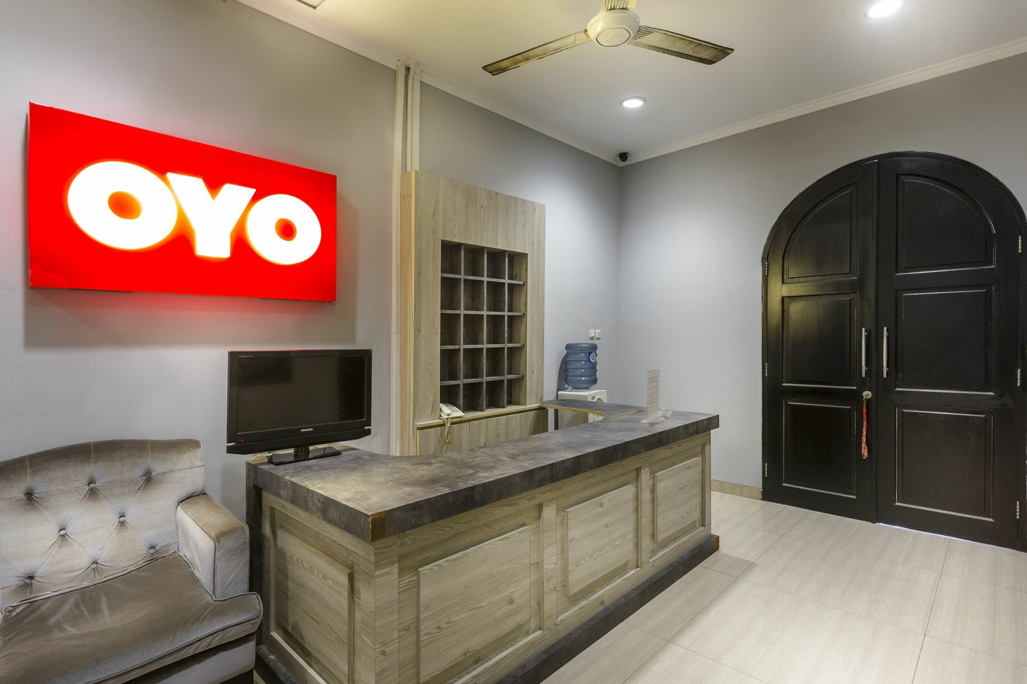 Oyo 105 La Maison D Ilona Jakarta Exterior foto